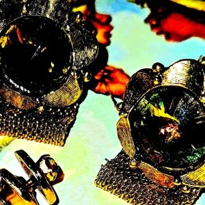 Vintage Dante Green Rivoli Rhinestones Gold Tone Mesh Wrap Cufflinks